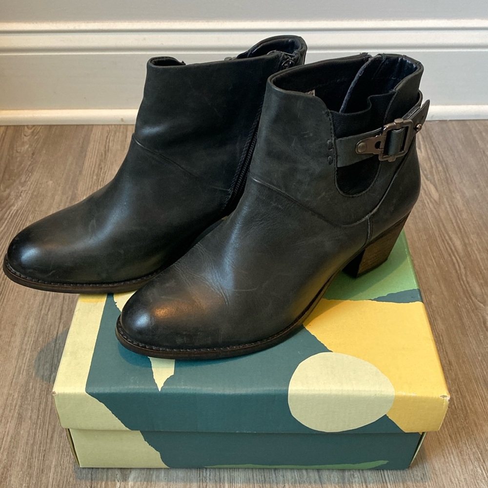 earth West Riverton Boot, Black, Size 9W